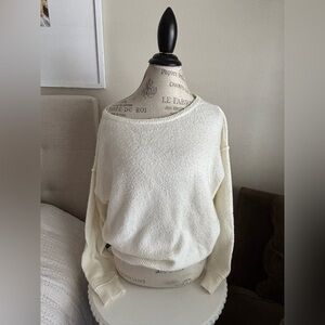 American Eagle Cream Soft Sweater xs Extra Smalll